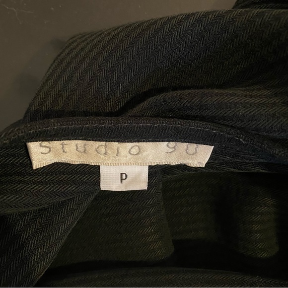 Studio 90 Subtle Stripped Straight Dress - Picture 5 of 11